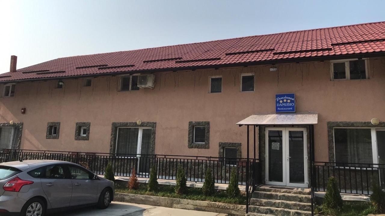 Гостевой дом Pensiunea Danubio Moldova Nouă-18